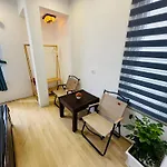 Old Quater/Modern Apt/Super Location