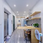 Hanoi Home 2 - Lake View Apartment