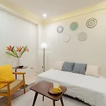 Hoan Kiem Cozy Retreat - 2 Bedroom - Netflix - Kitchen