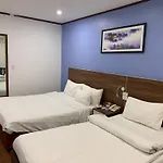 A25 Hotel - 26 Hang Non