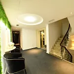 Hanoi Traveller House