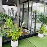 N&D Happy House- Studio Apartment - Phong Tieu Chuan Khach San, Bep Nau Va Nha Ve Sinh Trong Khuon Vien