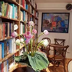 Tropical Land Little Hanoi Homestay