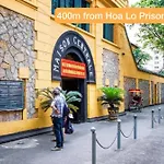 Lushstay Family - Hanoi Train Station