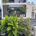 Harry House - 40M Large Room, Full Amenity, Quiet