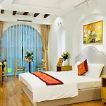 La Mandarina Hotel & Travel At 13 Hang Hanh Street