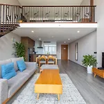 Kim Apartment & Homestays