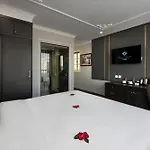 Beryl Signature Hotel & Travel