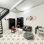 Old Quarter Danny\'S Spacious 2-Floor Apartment, Next To Train Cafe Street