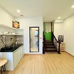Shii Apartment