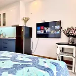 Kim\'S House - Studio Vinhomes Green Bay For Rent
