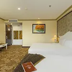 Chalcedony Grand Hotel