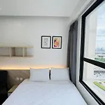 Daniel Apartment - D\'Capitale Ha Noi