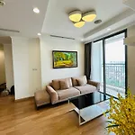 3Br Apartment Times City Netflix Balcony