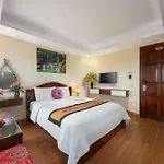 Viet Village Airport Hotel & Restaurants