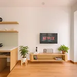 May\'S House 4