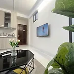 Lase Lit Homes - Ha Noi