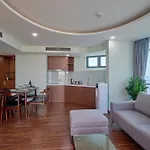 Westlake Legacy Suites By Netland Housing