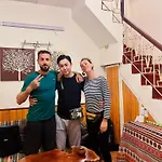 Happy Old House 1738