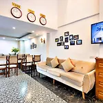 Hanz Ami Central Hotel