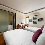 Hanoi Airport Premium Hotel