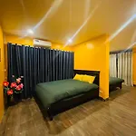 Il Divo Hostel & Spa 61 Bat Su