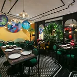 Hanoi Center Silk Classic Hotel & Travel