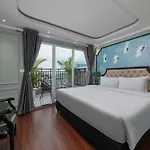 Madelise Palace Hotel & Travel