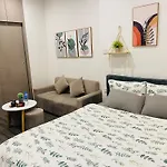 Cozy Studio Retreat