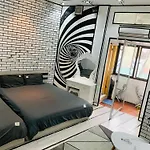 Heart Of Quarter Twin Room, Balcony, Projector1