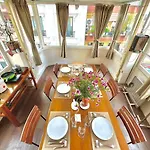 Nice Room Located Right Next To The Old Quarter Can Phong Nhieu Anh Sang Tai Ngay Gan Pho Di Bo Ho Guom