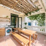 Nyna House - Rooftop Garden - Egg Coffee Class