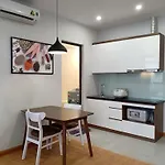 Deluxe Apartment At Minori Building