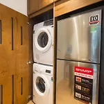 22Housing Hotel & Apartment 81 Linh Lang