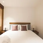 22Housing Hotel & Apartment 81 Linh Lang
