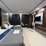Ruby 2 Hotel