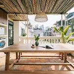 Xeoxo Garden Building
