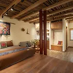 Royal Villa In Hanoi Center/Big Group 10+/Rooftop