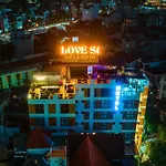 Love St - Hanoi Hotel