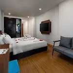 Astoria Hotel - St Joseph Cathedral Hanoi