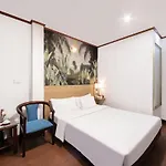 A25 Hotel - 26 Hang Non