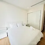 Vincom Plaza Vinhomes Sky Lake Pham Hung My Dinh