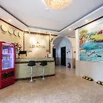 A25 Hotel - Doi Can 1