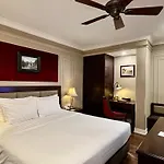 Hotel Du Monde