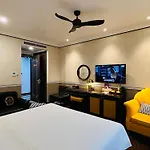 Hotel Du Monde Art