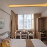 Keypad Hotel - 28 Dich Vong Hau
