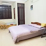 Tropical Land Little Hanoi Homestay