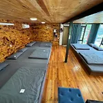Bách Xanh House. Nhà Gác Lửng
