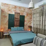 H2 Studio Homestay Automatic Check In