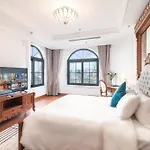 Luxe Paradise Suite Hotel Trich Sai